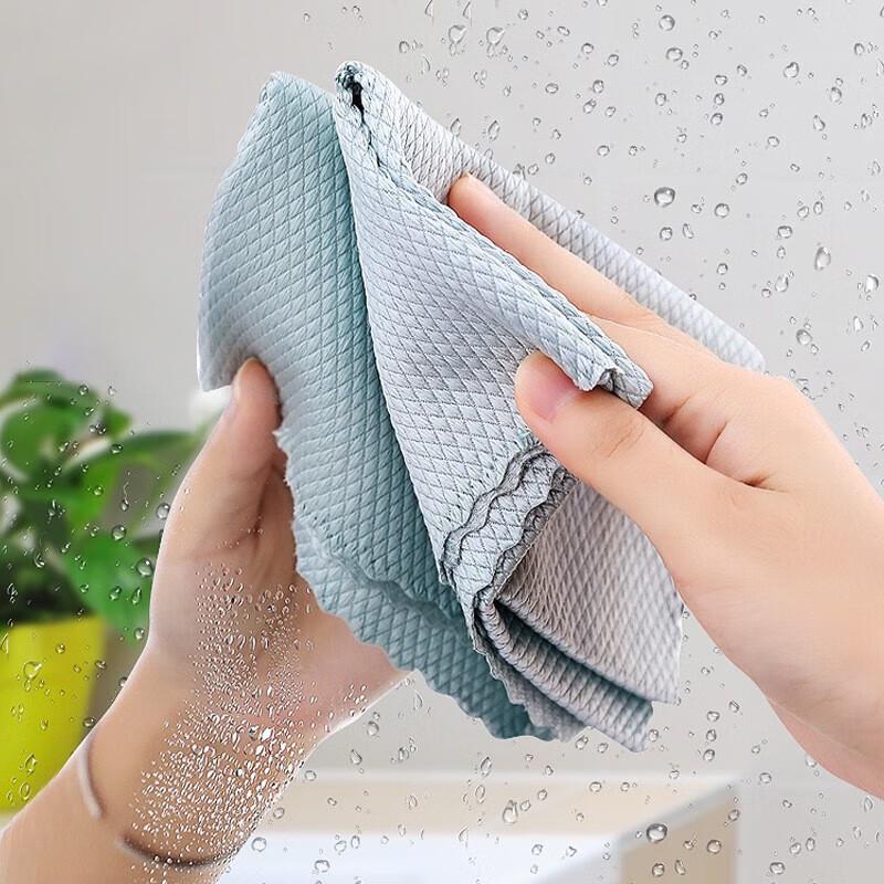 Lint-Free Fish Scale Glass Cloth: Absorbent, Streak-Free, Kitchen-Ready, and Non-Staining Towel.
