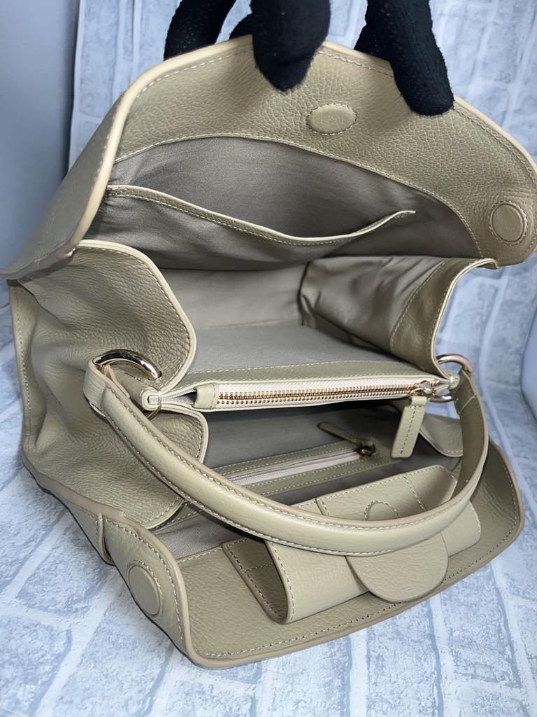 Designová taška 2WAY s ramenem, smršťovací pravá hovězí kůže, smršťovací pravá hovězí kůže, reliéfní kabelka, TAŠKA [Rebecca] Dámská JT-240323SR (Zmenšit