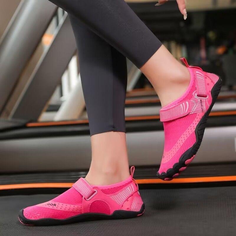 Children's skipping rope shoes, shock-absorbing soft-soled indoor fitness shoes, non-slip rock climbing shoes, primary and secondary school student