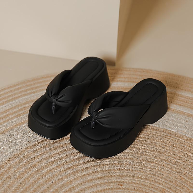 Thick-soled French fairy wind toe flip-flops shoes for women to wear summer new square head slope heel beach cool slippers
