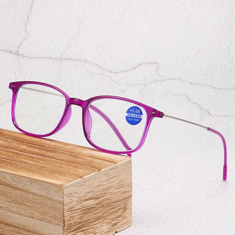 Square Full Frame Reading Glasses For Women Vintage Ultra Light Thin Legs Presbyopia Eyewear Men Hyperopia +1.0+1.5+2.0+2.5+3.0