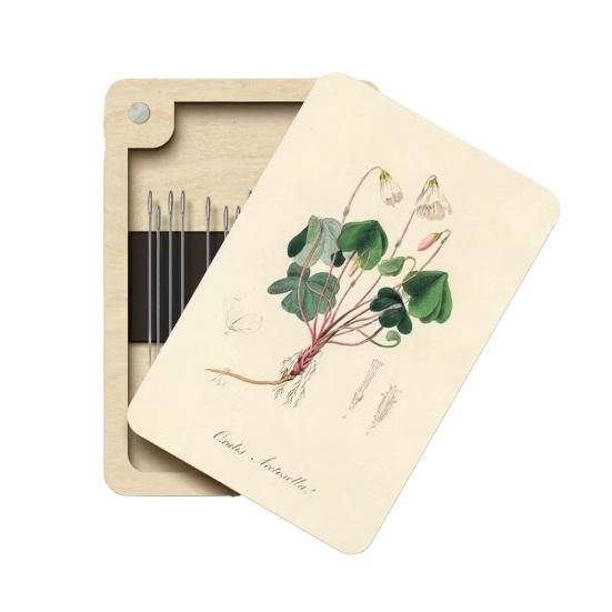 Sewing Needle Storage Box Wooden Magnetic Needle Holder Case with Lid Craft Supplies Storage Organizer Gift for Sewers