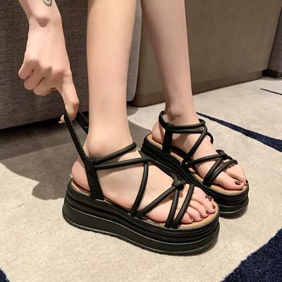 Sandálias plataforma femininas da moda verão 2024, novas sandálias de salto alto com faixa estreita para mulheres, sapatos de praia romanos abertos, preto e branco
