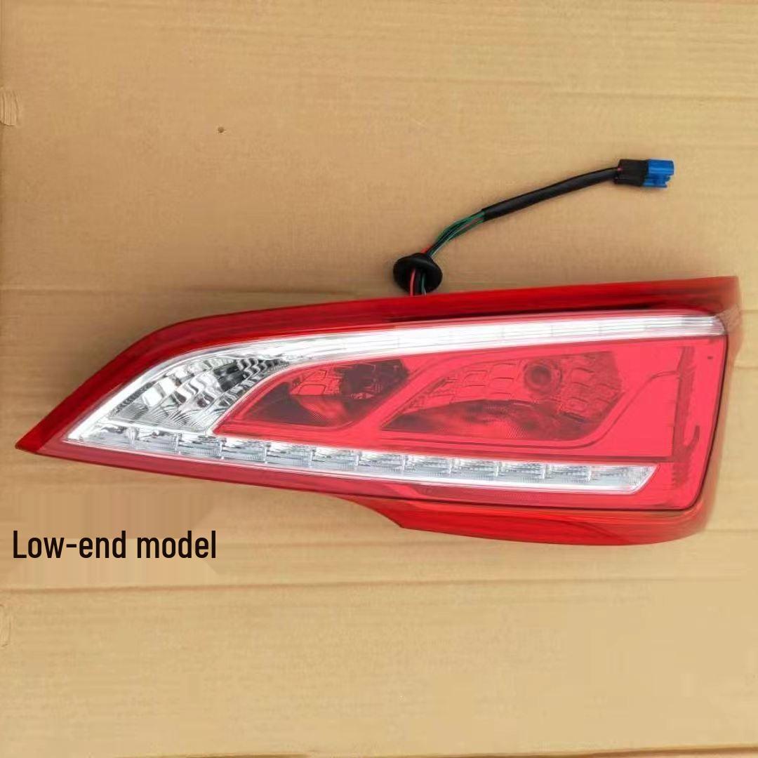 

Compatible Rear Tail Lights for 2017-2019 Baojun 730 - Anti-collision Safety Upgrade Driver Side Left (2017-2019)