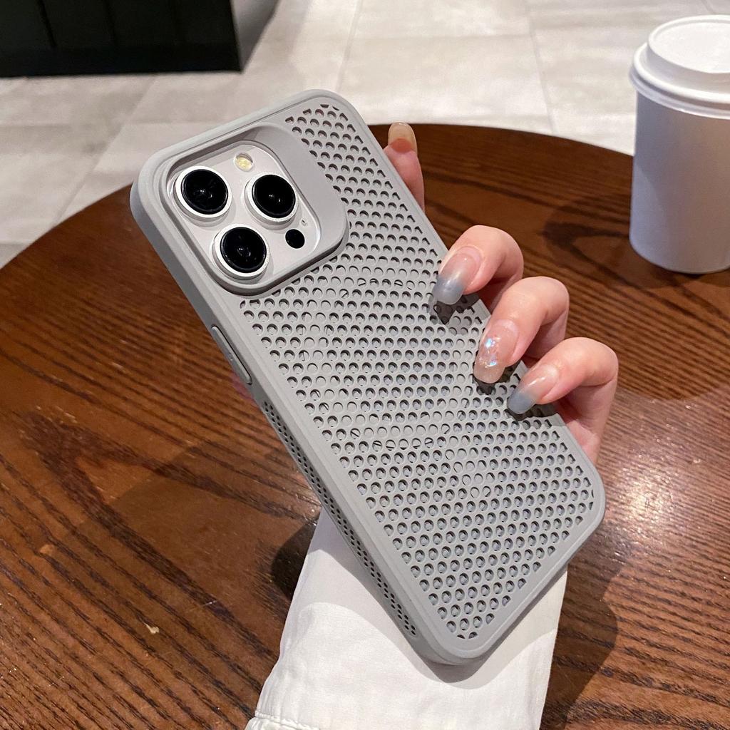 Applicable To iPhone16proMax Hollow Heat Dissipation Magnetic Suction Mobile Phone Case Apple 15 Skin Feeling Breathable and Anti-drop Protective