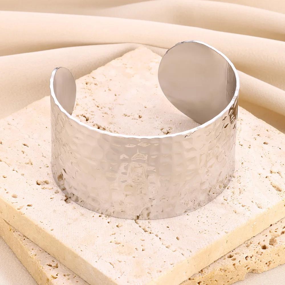 Classic Wrinkle Texture Openning Bangle Bracelet For Women Exquisite Cuff Bracelet Gold Stainless Steel Hand Ornament Gift