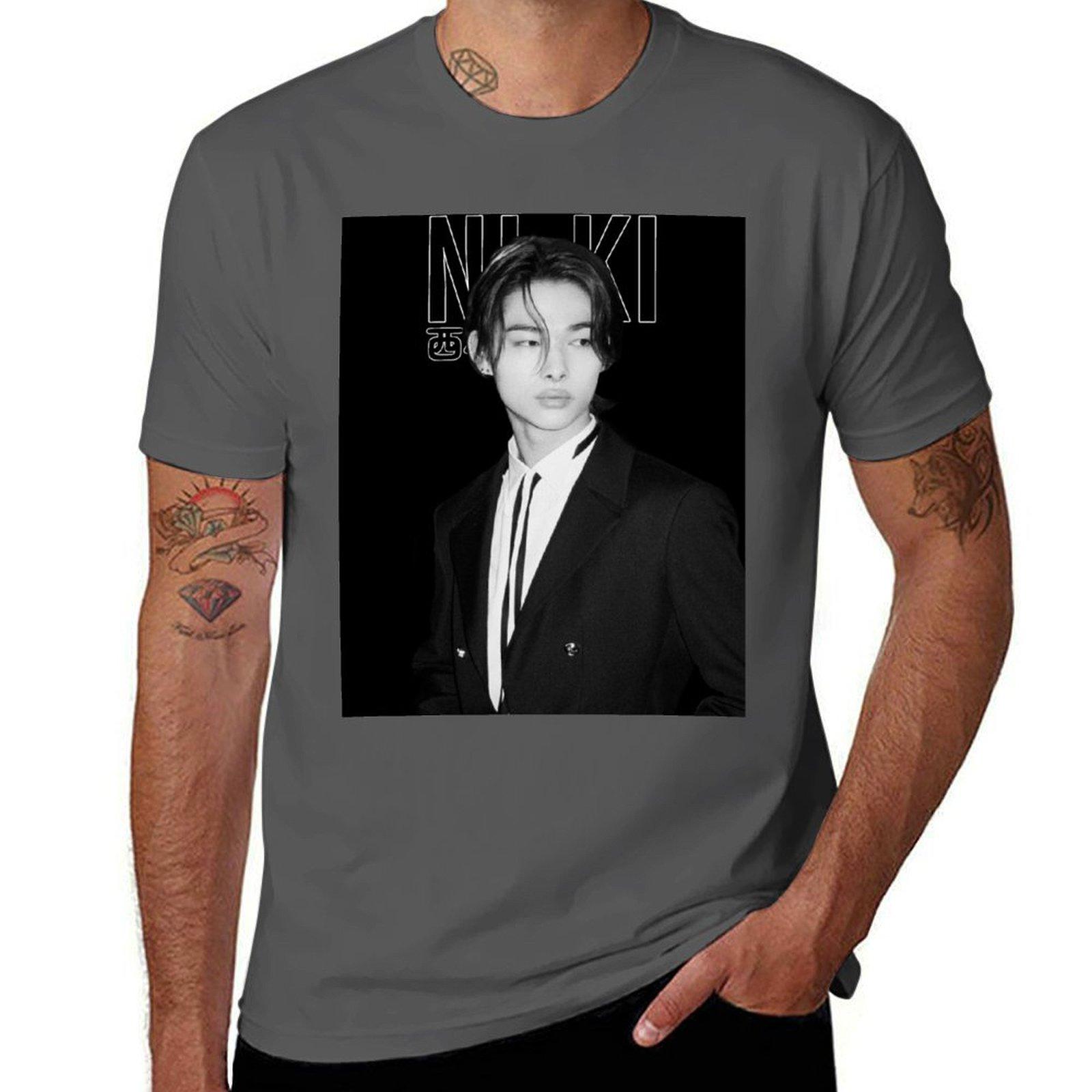 

Niki - Black Edition T-Shirt t shirt custom print man t shirts high quality luxury brand man t shirt cotton T-Shirt 4XL