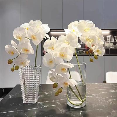 68cm Künstliche Phalaenopsis-Blütenzweige Echte Haptik Schmetterlingsorchideen-Stiele Blumengesteck Hochzeitsfeier Heimdekoration