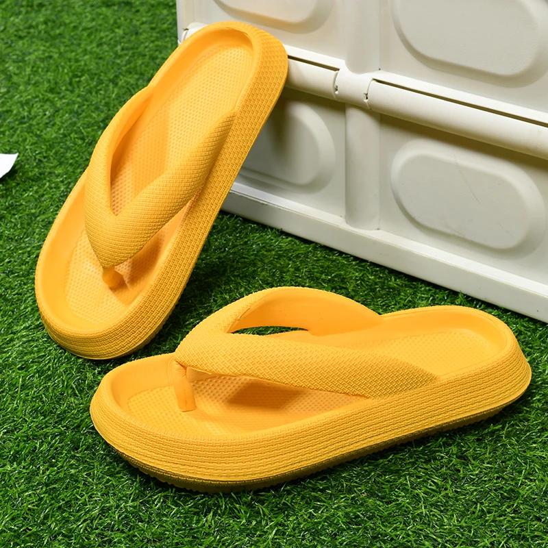 Fashion Flip Flops Men and Women Summer Anti-skid Outdoor Casual Light Beach Sandals Thick Platform House Bathroom Slippers