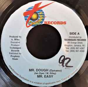 

7inch Record MR. EASY / BABY WAYNE - Mr. Dough (Dynamo) / Bed Room Assum none Techniques Jamaica Reggae, Ska & Dub Used