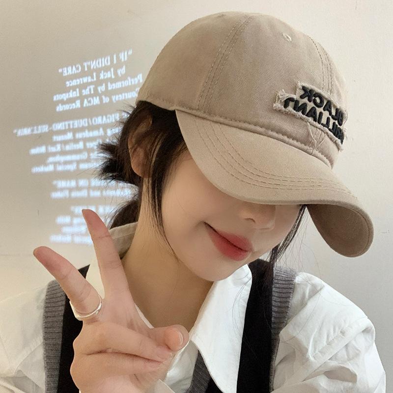 

Бейсболка с вышитыми буквами, женская универсальная широкополая кепка с глубоким верхом, показывающая маленькое лицо, большая окружность головы, мягкая шляпа Adjustable хаки