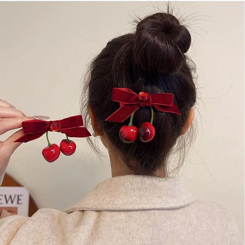1/2/4 Pezzi Fermaglio per Capelli Fiocco Rosso Ciliegia Velluto Barretta Elegante per Donne Versatile Fermaglio Dolce Accessori per Capelli