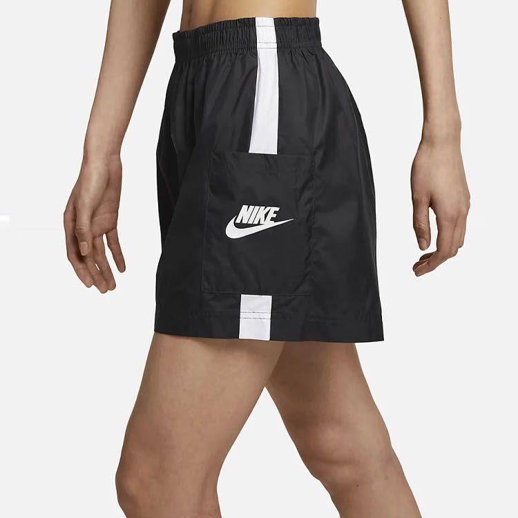 Nike Women'ss Logo Print Woven Shorts Black DQ3355-010