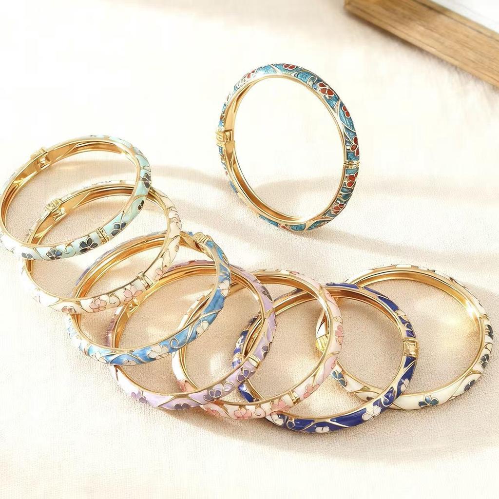 Retro Chinese-Style Women's Enamel Drip Oil Alloy Bracelet
