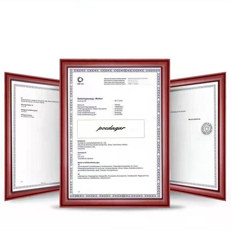 Nejlepší nové módní pánské hodinky 2022 Světelné vodotěsné tenké hodinky s dvojitým kalendářem Diamantové dekorace Kožené pánské automatické hodinky