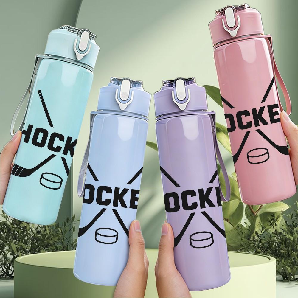1PC Hockey Stick Cross 750ml Color Plastic Sports Water Bottle Leakproof Flip Straw Lid Suitable for Sports Office Home Use