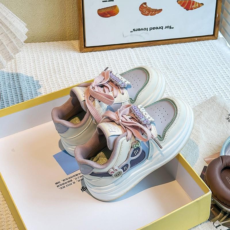 Girls Cartoon Print Soft Sole Casual Sneakers Kids Ages 4-6 Low Top Mesh Lining Breathable Synthetic Leather Shoes With