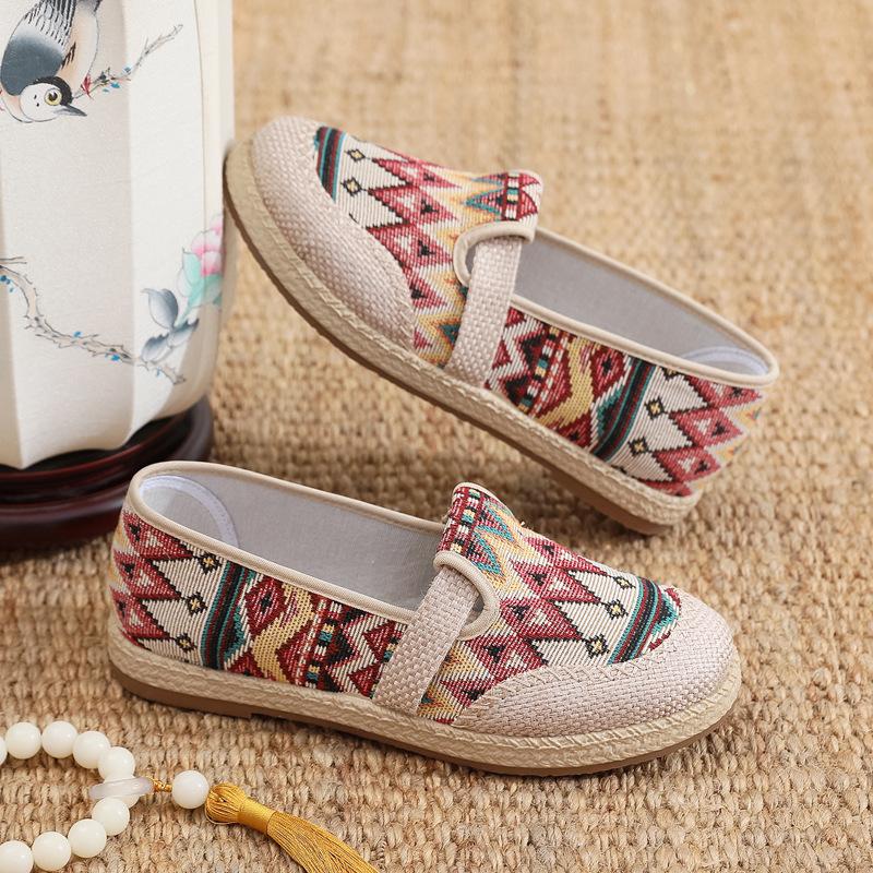 New Spring Beijing Cloth Shoes National Wind Single Shoes All Match Non-slip Fashion Soft Sole Breathable Flat Canvas Shoes