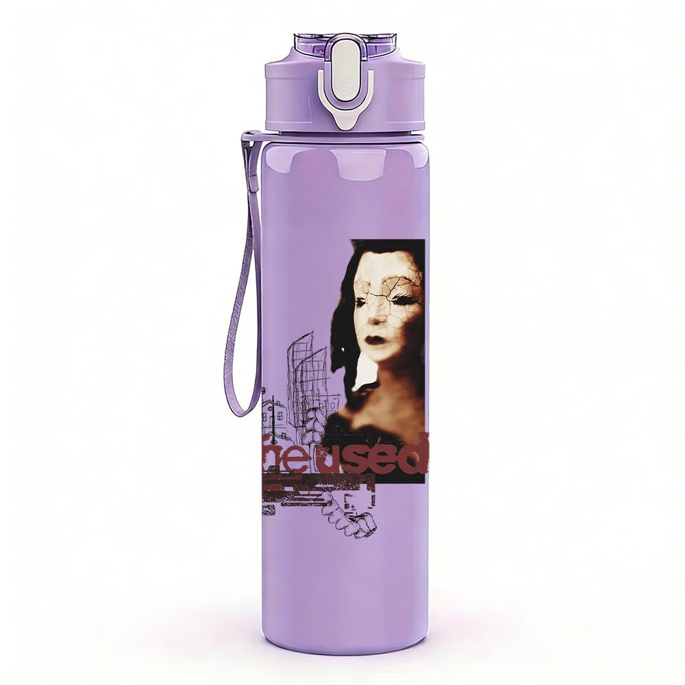 1PC Retro Female Singer Dark Grayscale Portrait Print 750ml Portable Sports Water Bottle Leakproof Gym Outdoor Travel Drink Cup