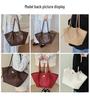 Cross Retro High-End Women's Versatile Tote, European-American Fashion, Large Capacity Shoulder Bag