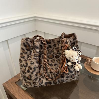 Winter luipaardprint pluche tote bag dames nieuwe trendy mode ketting schoudertas veelzijdige pluizige messenger bag
