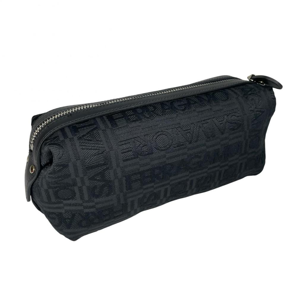 Salvatore Ferragamo AU-22 A266 Pouch black Women used