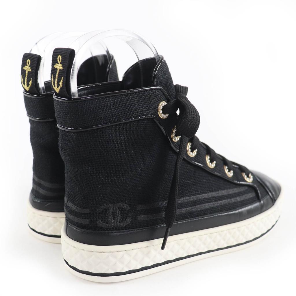 Great CHANEL sneakers COCO Mark Canvas and Leather with Faux Pearl 35 G34222 Used