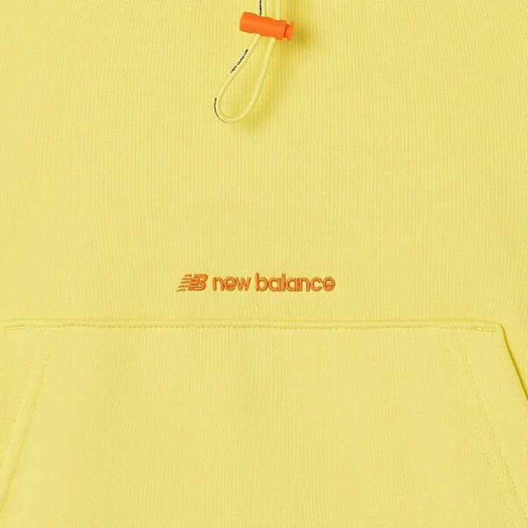 New Balance Sweatshirts Unisex Yellow Hooded Moderate Regular AWT03362-YL