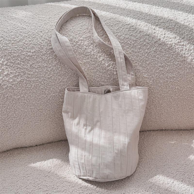 4 Bags Women's Shoulder Striped Pleats Solid Color Bucket Bag Niche Simple Portable Portable Shopping Bag Women