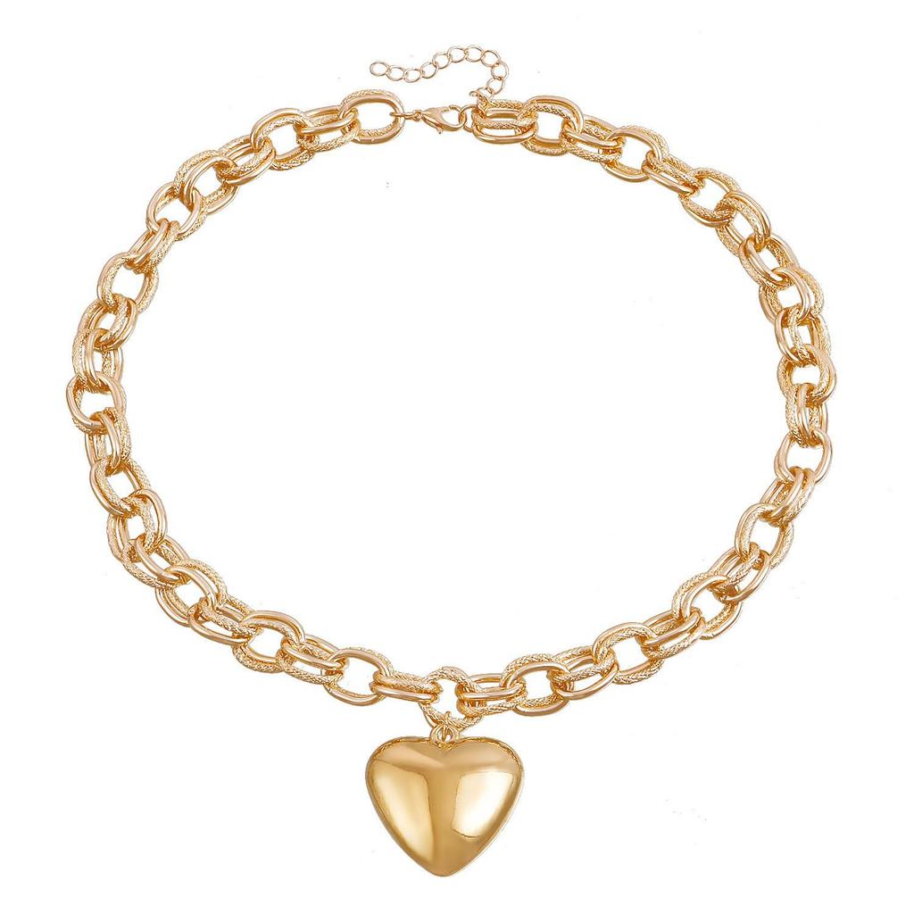 Chunky O-Chain Heart Pendant Necklace: European & American Cool Style with Exaggerated Hollow Peach Heart Design