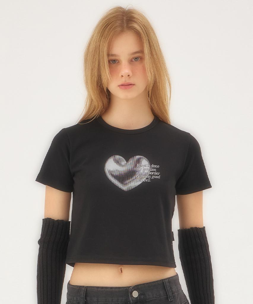 Kichieoli Thorny Heart Crop Tee (Black)