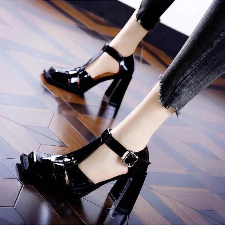 

Vintage Closed Toe Thick Sole Sandals Women Breathable Summer Cut-out Shoes Female New Woman Gladiator High heels2024 39 чёрный