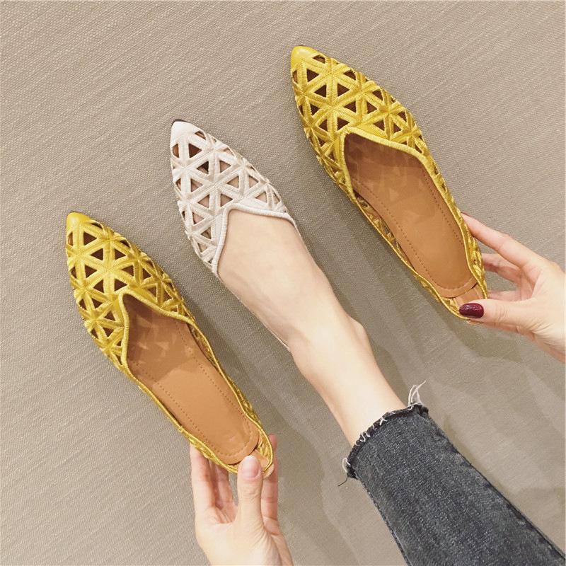 High Quality Women Flat Shoes Fashion Women Ballet Shoes Hollow Breathable Comfortable Casual Shoes Elegant Pointed Toe Sandals
