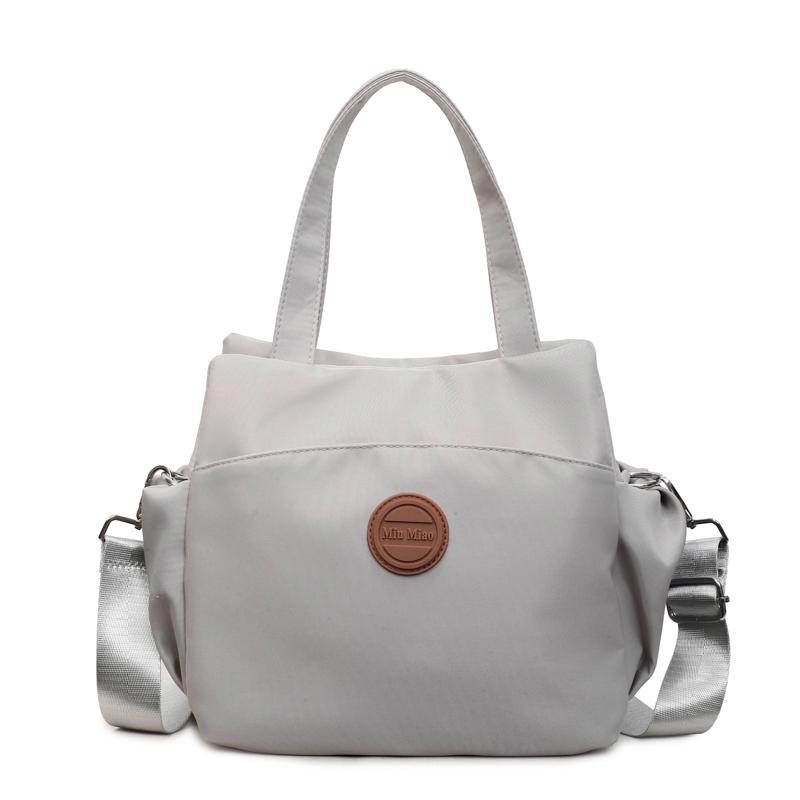 Lightweight Large Capacity Shoulder Bag Women's Waterproof Nylon Tote Bag