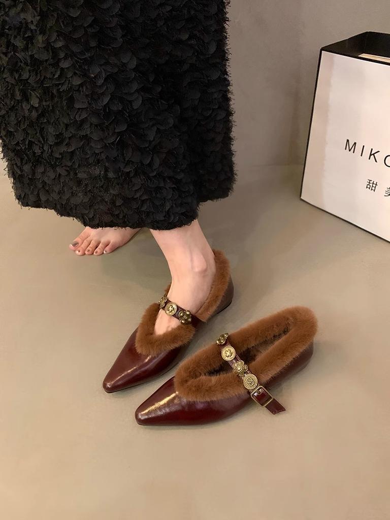 Designer Women Winter New Pointed Toe Loafers Retro British Style Warm Boots Women Casual Slip on Women Shoes Botas De Mujer