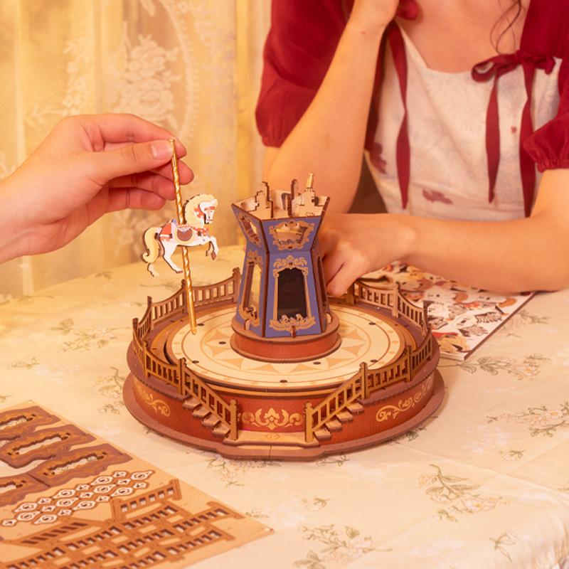 Robotime Carousel Music Box 3D Wooden Puzzle With LED Lights Gear Model Building Construction Craft Kits Xmas Gifts for Adult