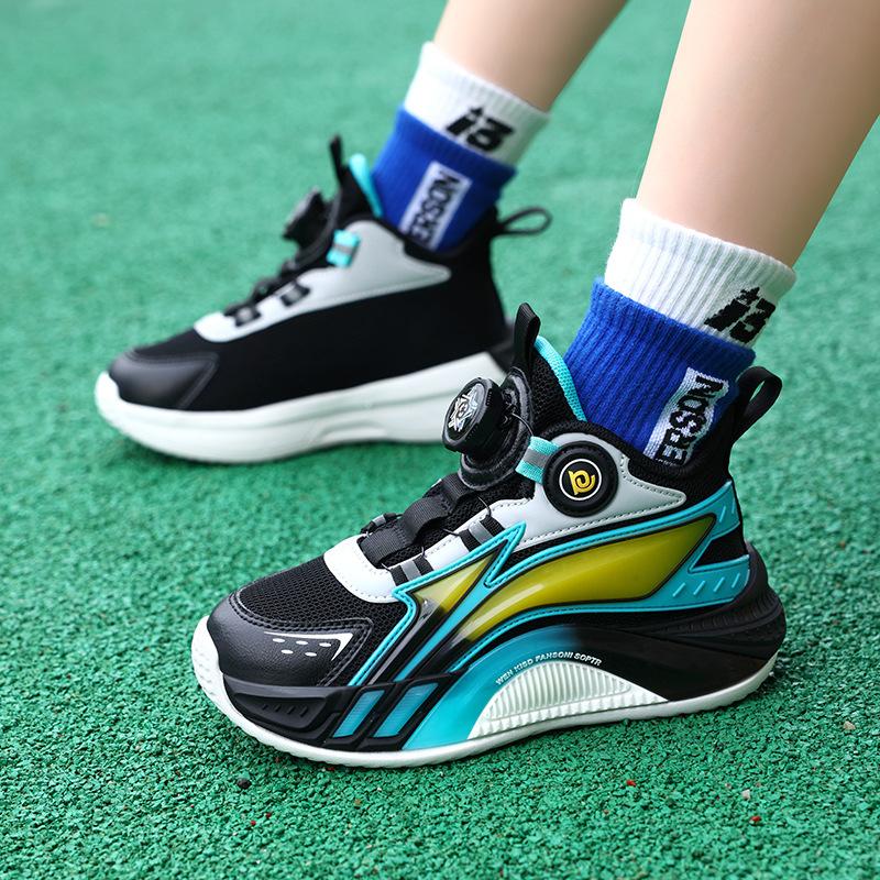 New rotating middle-aged and older boys running shoes, sports shoes, button basketball shoes, spring and autumn children and boys