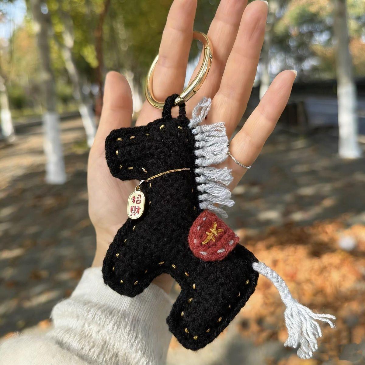 

Handmade DIY Crochet Horse Keychain Pendant - Wooden Horse Doll Yarn Kit