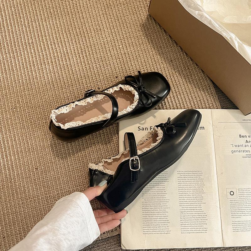 Round Head Retro Bow Flat-soled Small Leather Shoes Women's 2025 New Spring and Summer Skirt French Soft-soled Mary Jane Shoes