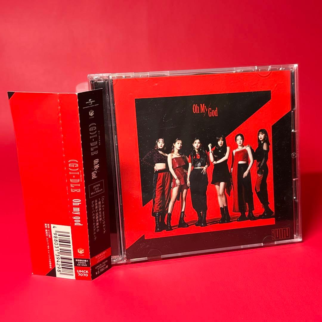 

[USED] First Press A (G) with Obi (CD DVD) I-DLE Oh my god CD DVD