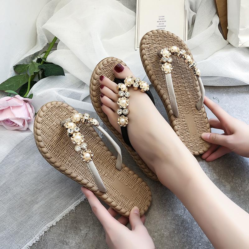 Slippers Female Casual Summer Sandal Slippers Flip-flops Flat Bottom Rhinestone Clip Toe Slippers Female Shoes Elegant Women's Shoes