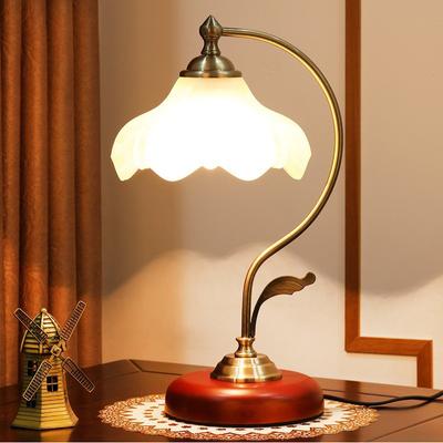 Lampe de Table Décoration Rétro Lampe de Bureau Étude Lampe de Chevet Chambre E27 Simple Américain Veilleuses Éclairage Chaud Créatif 110~220V