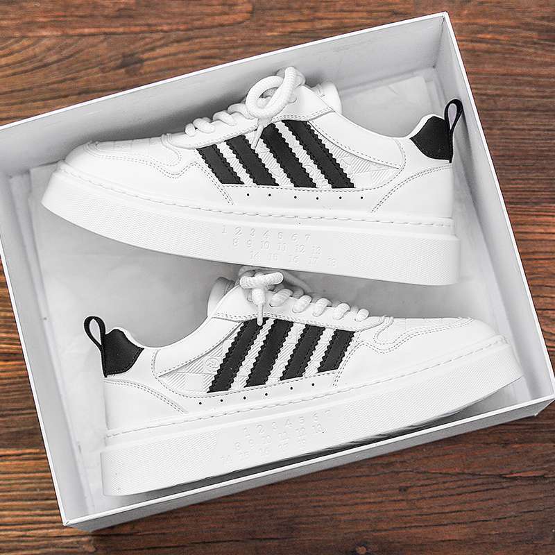 Men's shoes 2025 new summer breathable casual board shoes versatile platform shoes men's sports students small white tide shoes