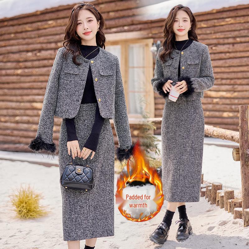 

Осенне-зимний стеганый теплый женский костюм-двойка: пальто и юбка S (90-105 jin)