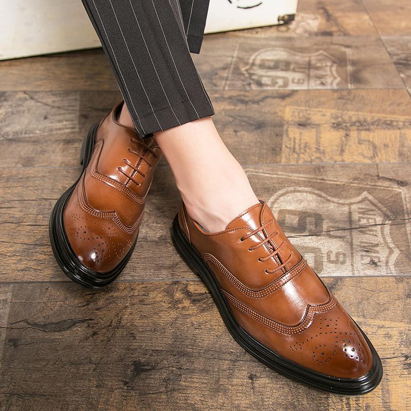 Fashion Size 38-46 Retro Men Block Leather Shoes Luxury Casual Comfortable Fashion Leather Shoes European Business Wedding Banquet Shoes