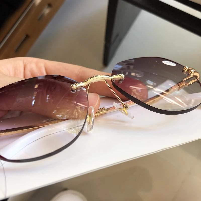 Ultraleichte randlose Lesebrille für Alterssichtigkeit Brille mit Dioptrie +1.0+1.5+2.0+2.5+3.0+3.5+4.0 Blaulichtfilter-Brille