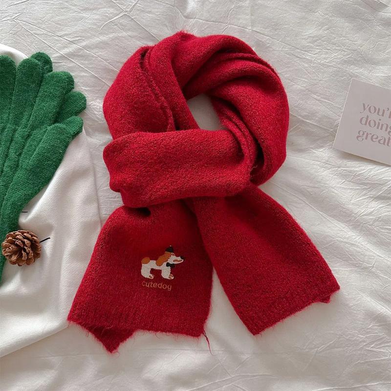 2024 Neu Warmer und Vielseitiger College-Stil Gestrickter Niedlicher Kleiner Hund Bestickter Schal für Damen im Herbst und Winter
