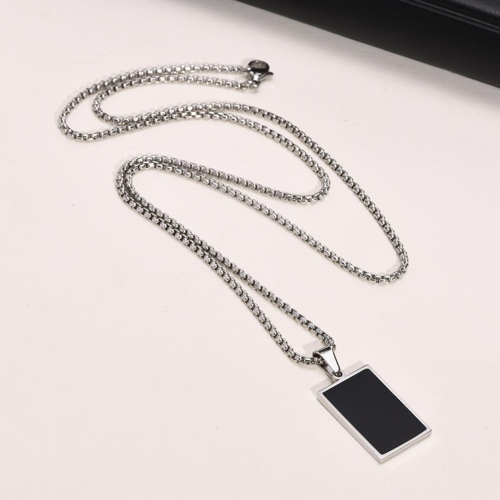 Vnox Piccoli Ciondoli Medagliette Militari Collane per Uomo Ragazzi, Acciaio Inossidabile Colore Nero Argento Medaglietta Militare con Catena a Scatola Regalo per Lui