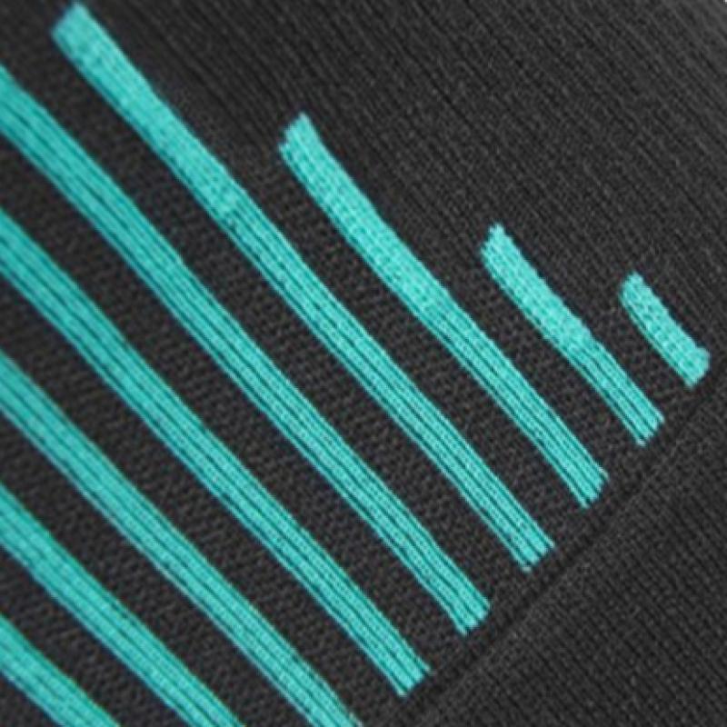 Reebok Galleria Reebok Compression Knit Thigh Sleeve Protector