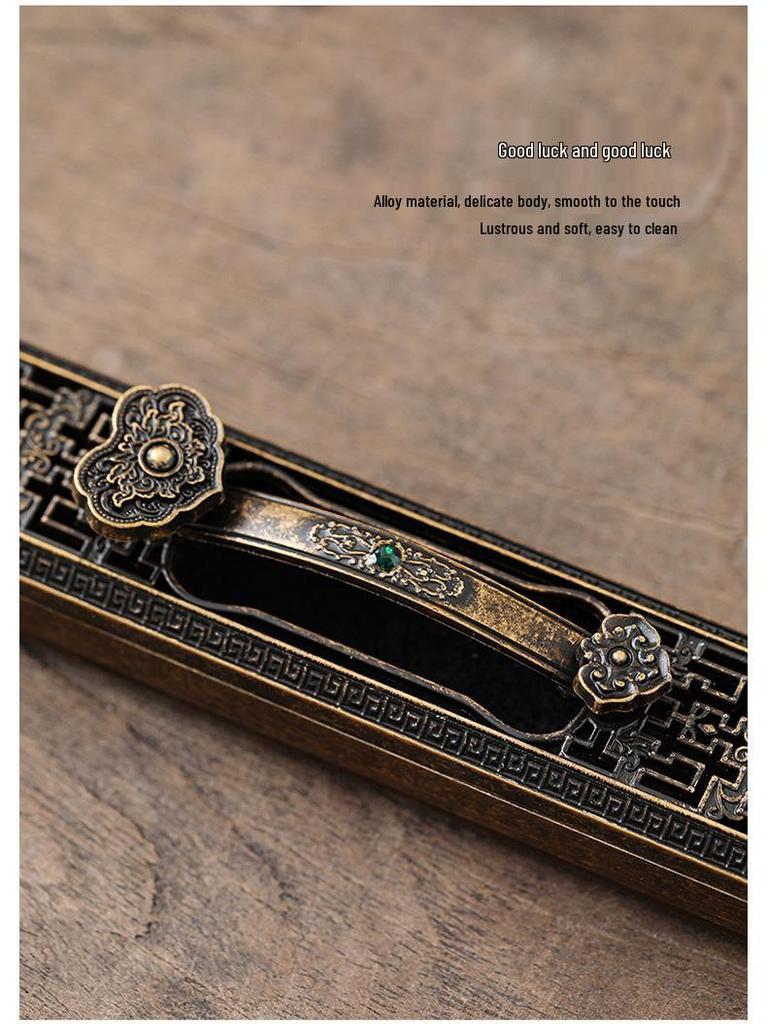 Zinc Alloy Sandalwood Incense Holder: Creative Fireproof Box for Indoor Use